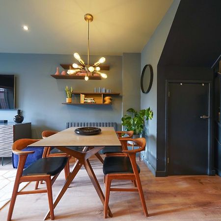 Castle Townhouse Kenilworth - Private Parking - 24 Hr Gym Access - Town Centre公寓 客房 照片
