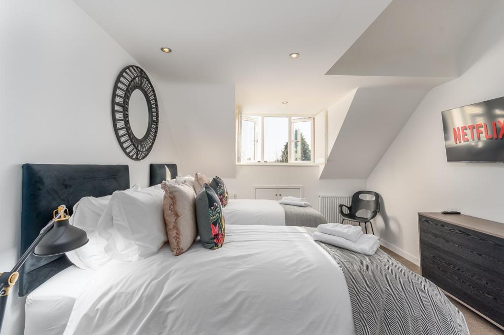 Castle Townhouse Kenilworth - Private Parking - 24 Hr Gym Access - Town Centre公寓 外观 照片